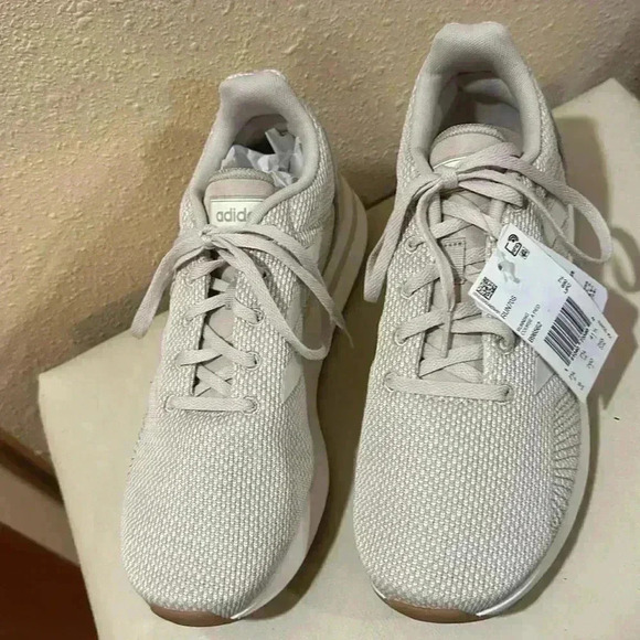 Adidas Run 70’s. Women’s running shoes - Picture 2 of 8